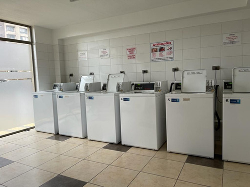 Excelente Estudio A Pasos Del Metro Moneda