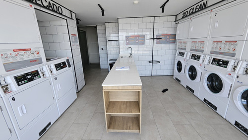Estudio A Estrenar, En Edificio Centenario 1 (metrofranklin)