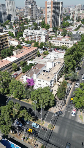 Propiedad De Uso Comercial En Ñuñoa