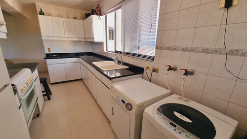 Annic Coronado Vende Apartamento En Res. Los Himalaya