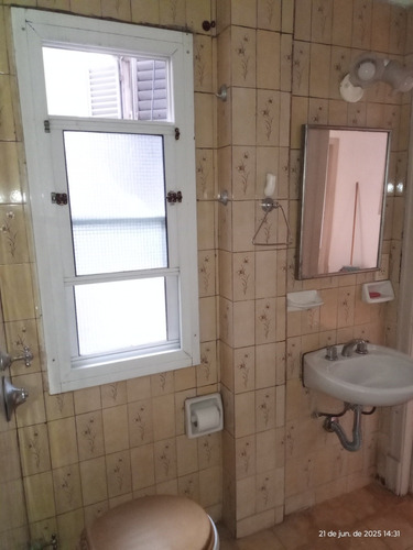 Departamento Tres Ambientes. Semipiso En Venta Digno De Ver
