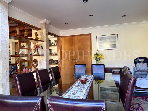 Amplia Casa Ideal Para Familia En Condominio. El Arrayan