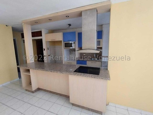 Imagen 5 de 30 de * Apartamentos En Venta * Zona Centro Barquisimeto, Lara, Codigo # 23-11704 Mas Informacion :: 412 - 1498654 , Katty Vasquez Rentahouse Co.