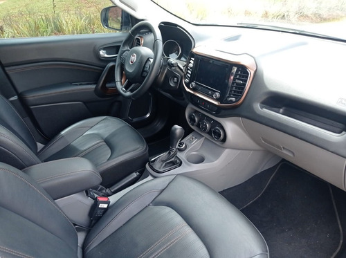 Imagem 6 de 9 de Fiat Toro 2.0 16v Turbo Volcano 4wd 2021