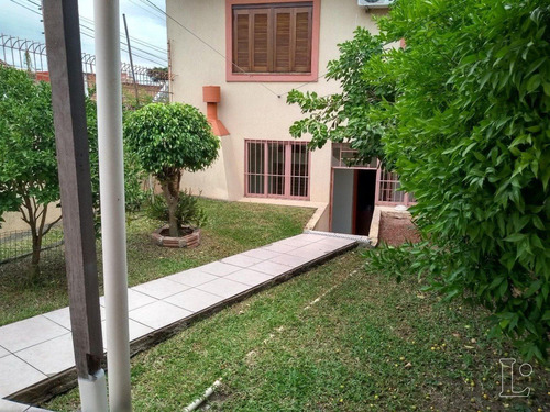 Casa Em Camaquã Com 4 Dormitórios - Lu272403