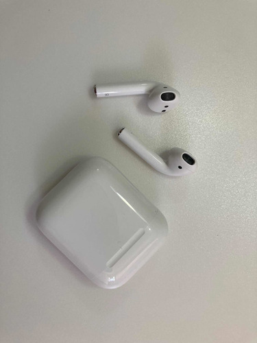 Apple AirPods 2 Generación