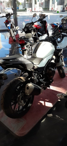 Imagen 6 de 6 de Honda Cb500f