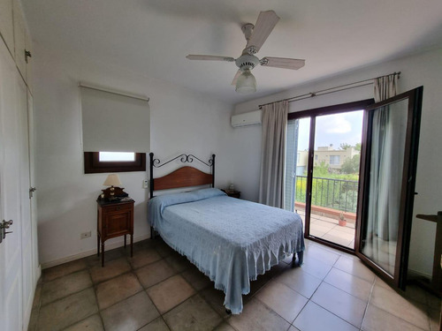 Casa De 7 Ambientes En Venta En Escobar