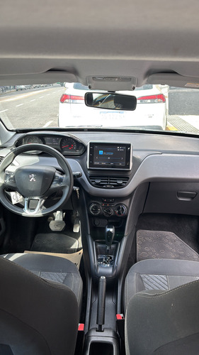 Peugeot 208 1.6 Allure Tiptronic