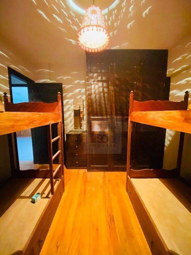 Imagem 14 de 20 de Casa Com 3 Dormitórios À Venda, 349 M² Por R$ 850.000,00 - Iucas - Teresópolis/rj - Ca1281