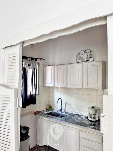 Casa En Venta De 6 Amb., 5 Dorm., Patio Y Cochera. Centro Campana
