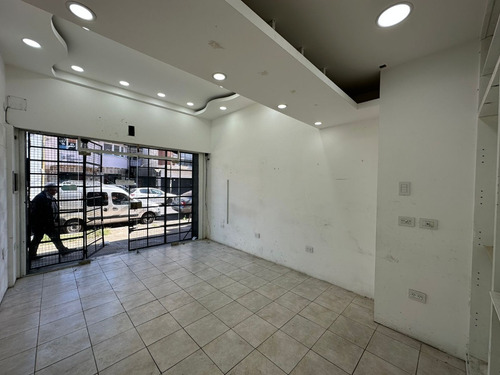 Local En Venta De 3x8