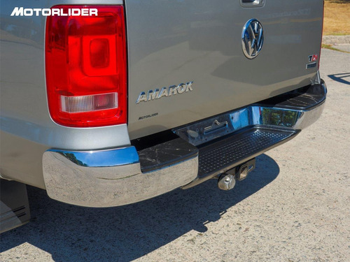 Imagen 21 de 25 de Volkswagen Amarok Highline At 4x4 Tdi| Permuta / Financia