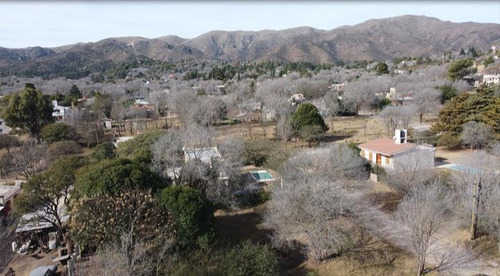 Villa Giardino, Lote En Barrio La Cañada