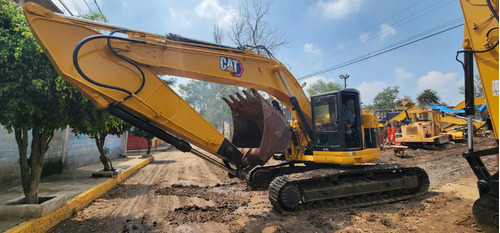 Excavadora Caterpillar 321bl Año 2000 Con Kit Para Martillo