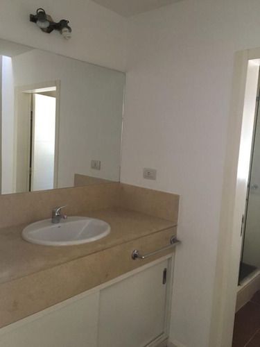 Imagen 2 de 15 de Casa Quinta En El Bosque. Imperdible! 4 Dorm 4 Bñ U$s 475 Mil.