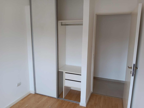 3 Amb Semipiso 2 Baños 2 Dorm Balcón Split Lujo Categoría. Apto Profesional