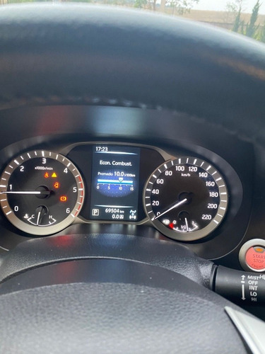 Imagem 7 de 10 de Nissan Frontier Le 2017 2.3 Cab. Dupla 4x4 Aut. 4p