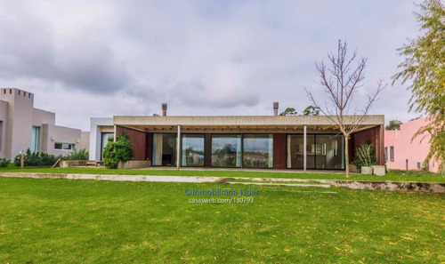 Preciosa Casa Con Vista Al Lago En Viñedos De La Tahona