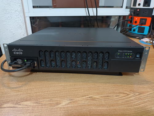 Router Cisco Systems 4300 Series Isr4351 (Usado)