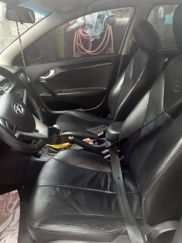 Jac J5 2013 1.5 16v 4p