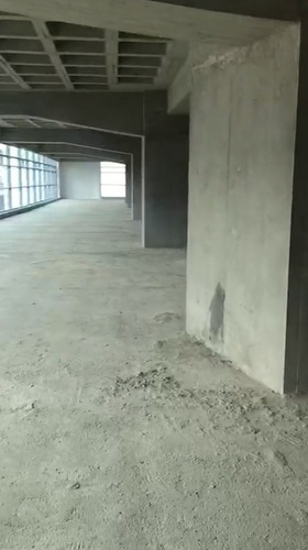 Oficina En Alquiler Las Mercedes 804 M2