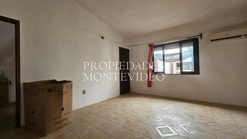 Ph Independiente Tipo Casa De 1 Dormitorio En Alquiler - Solymar Sur