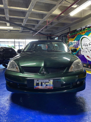 Imagen 3 de 9 de Mitsubishi Lancer Touring 2012