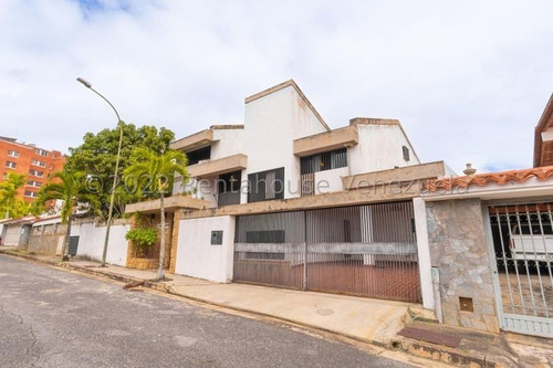 Imagen 1 de 14 de Casa En Venta En Los Samanes 22-16254 Jr