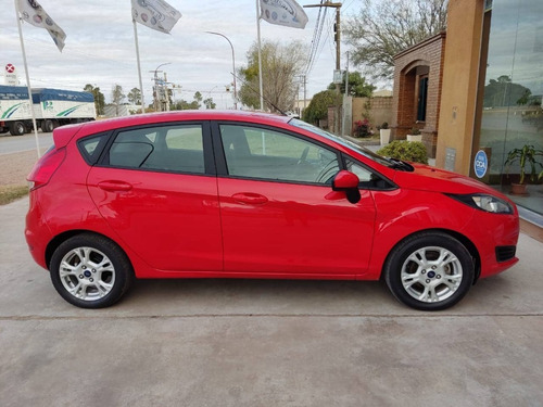 Imagen 2 de 5 de Ford Fiesta S Plus 5 Puertas