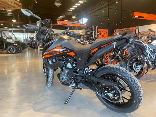 Imagen 8 de 9 de Ktm Adventure 250