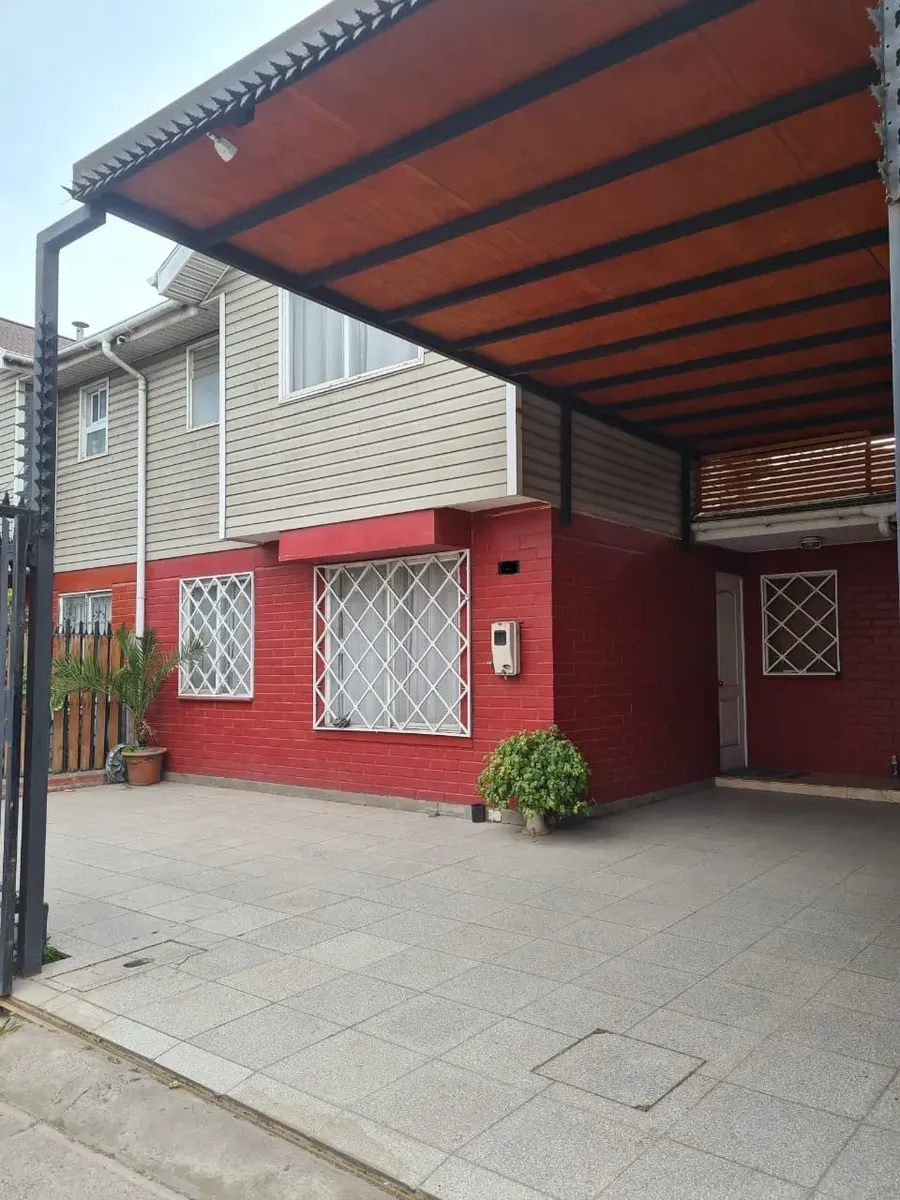 Imagen 3 de 30 de Casa Calle Ohiggins Con Casas De Lo Espejo / Maipú