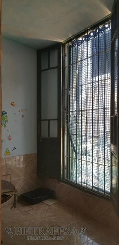 Casa Con Renta En Venta 4 Dormitorios 1 Baño Guaviyu La Figurita - Ref: 906