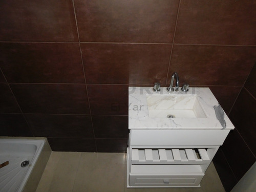 Imagen 21 de 30 de Venta Depto 3 Amb. Al Frente Super Luminoso Con Patio Y Balcón A Estrenar