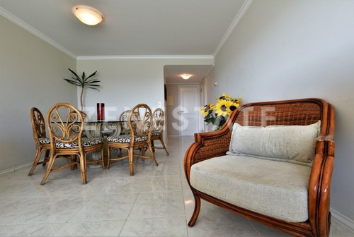 Venta De Apartamento 3 Dormitorios En Playa Mansa,