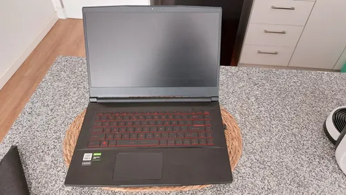 Notebook Gamer Msi + Mouse Gamer (Usado)