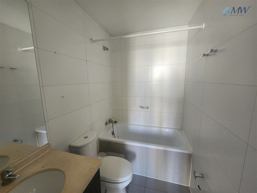 Departamento En Venta 2d 2b Metro Carlos Valdovino