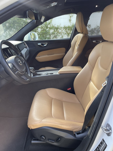 Volvo XC60 2.0 T5 Addition Plus At