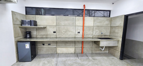 Local Alquiler Los Ruices 765 Mts2 Sonmetros2