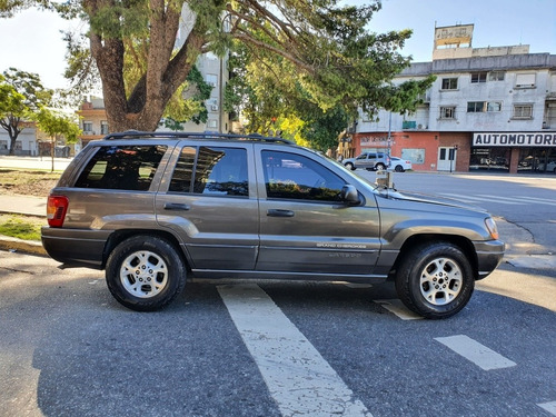 Jeep Grand Cherokee Laredo 2000 4.0 Classic At Gnc 4x2