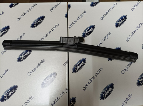 Escobilla Limpia Luneta Ford Ecosport Kinectic Original 