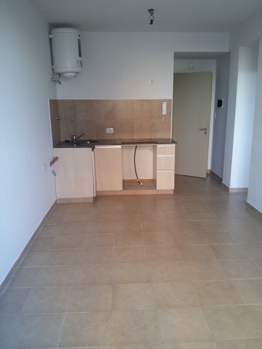 Departamento De Dos Ambientes Particular