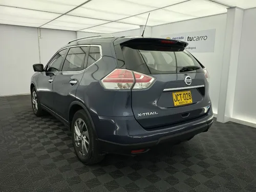 Nissan X-Trail 2.5 Exclusive