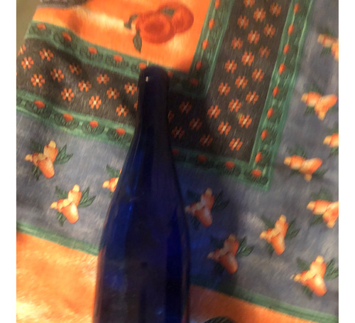 Botella Azul Vidrio Vacia
