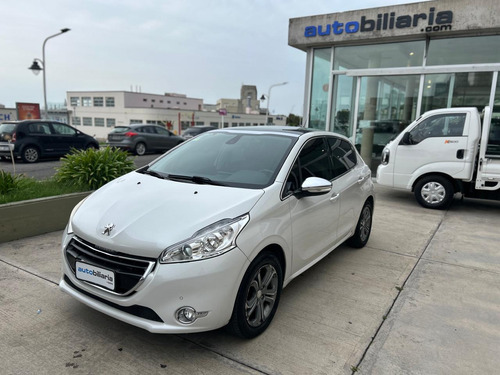Peugeot 208 FELINE 1.6 N