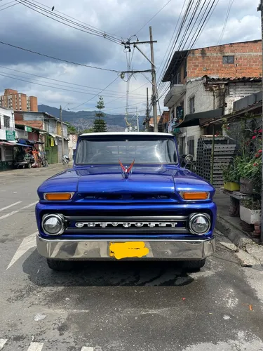 Se Vende Camioneta Chevrolet Apache.en Excelente Estadoi.