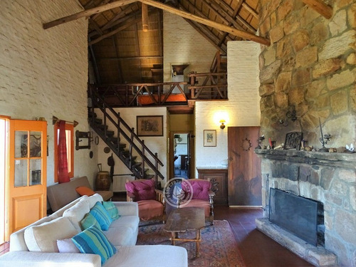 Kaaguy Porá En Villa Serrana