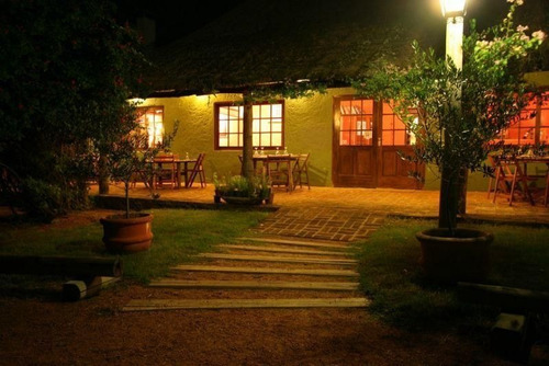 Reconocido Restaurante, Pronto Para Abrir
