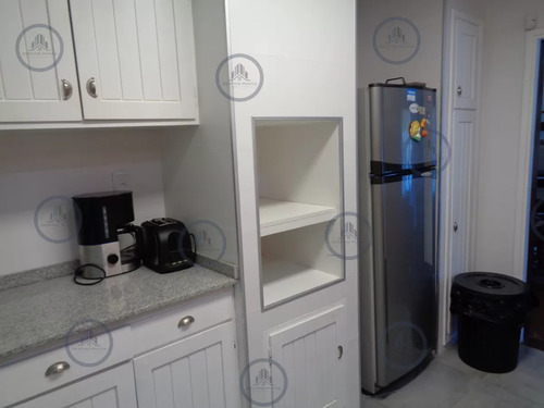 Se Alquila Hermosa Casa En Zona De Prestigio, Alquiler En Punta Del Este, Barrio Beverly Hills