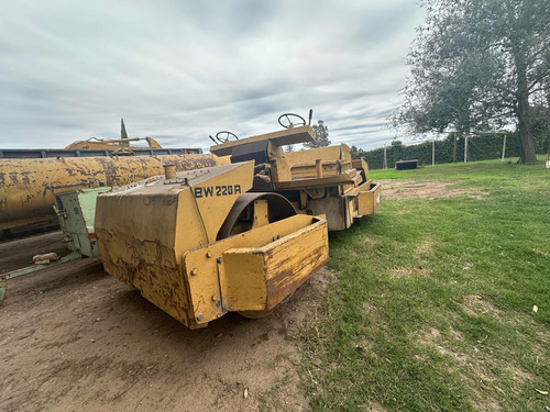 Rodillo Compactador Liso Tema Terra Motor Mercedez 1112